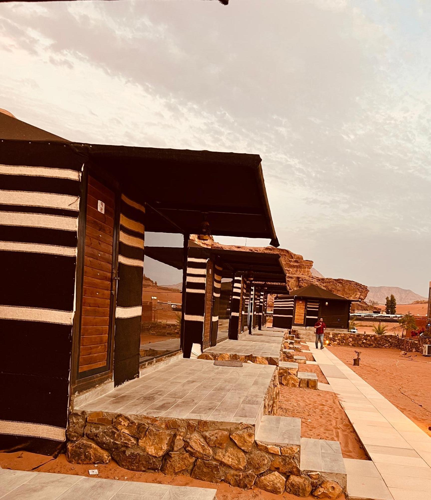 Revan Rum Luxury Camp 瓦迪拉姆 外观 照片