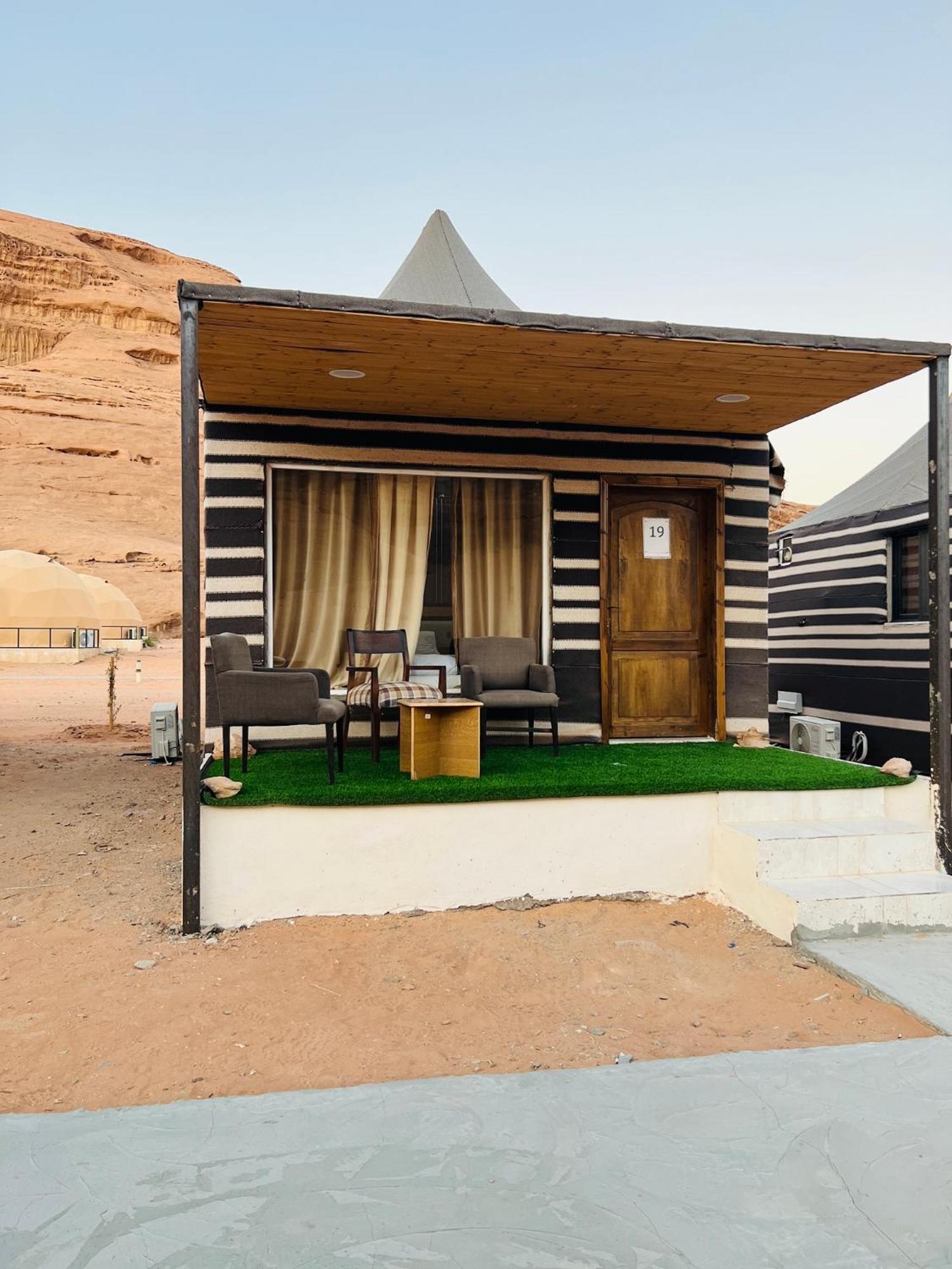 Revan Rum Luxury Camp 瓦迪拉姆 外观 照片